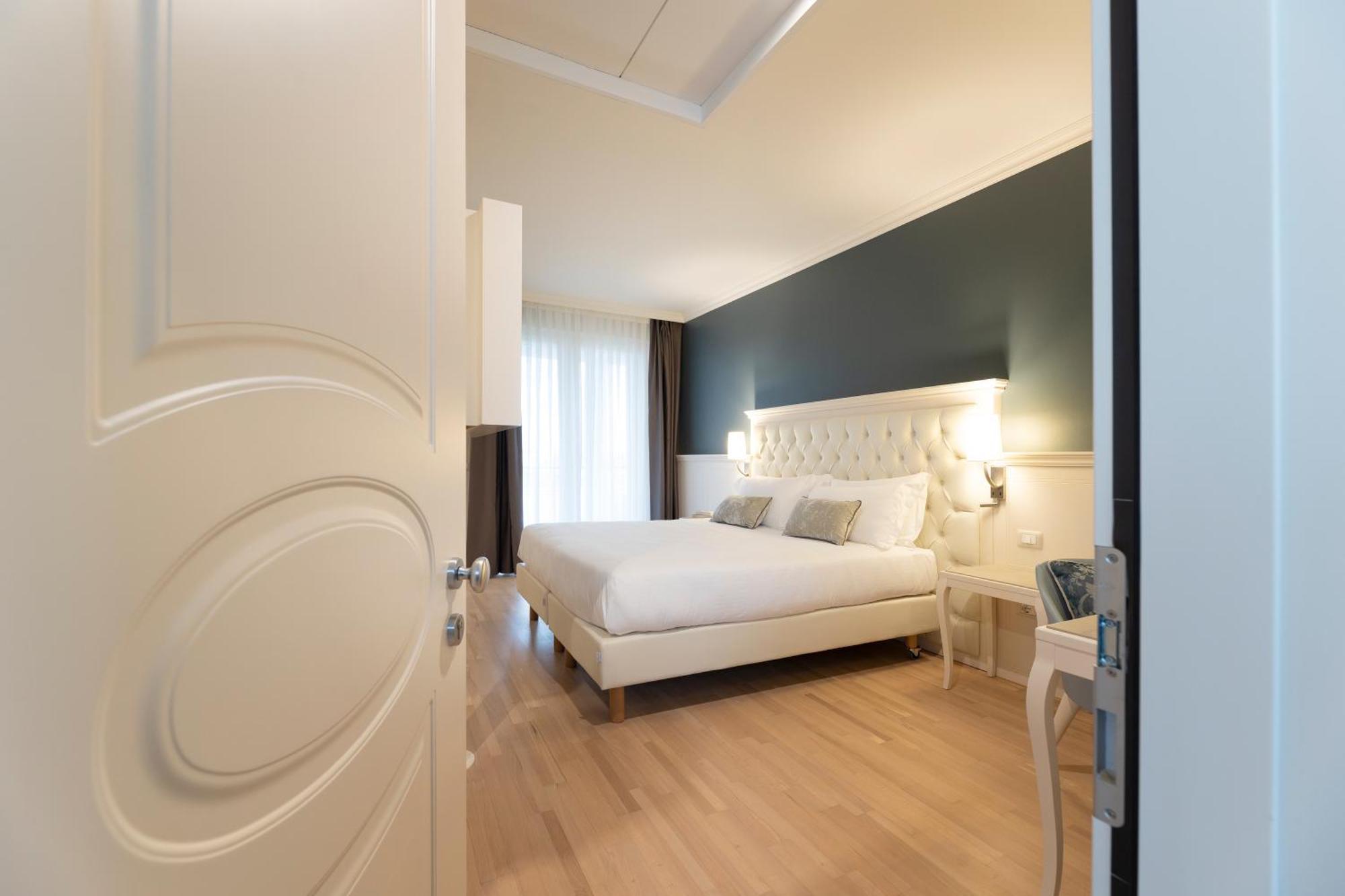 Hotel La Caporala كاستل دازانو المظهر الخارجي الصورة