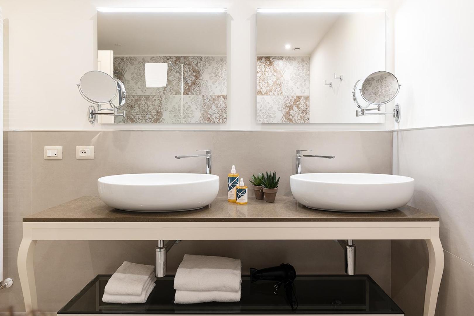 Hotel La Caporala كاستل دازانو المظهر الخارجي الصورة