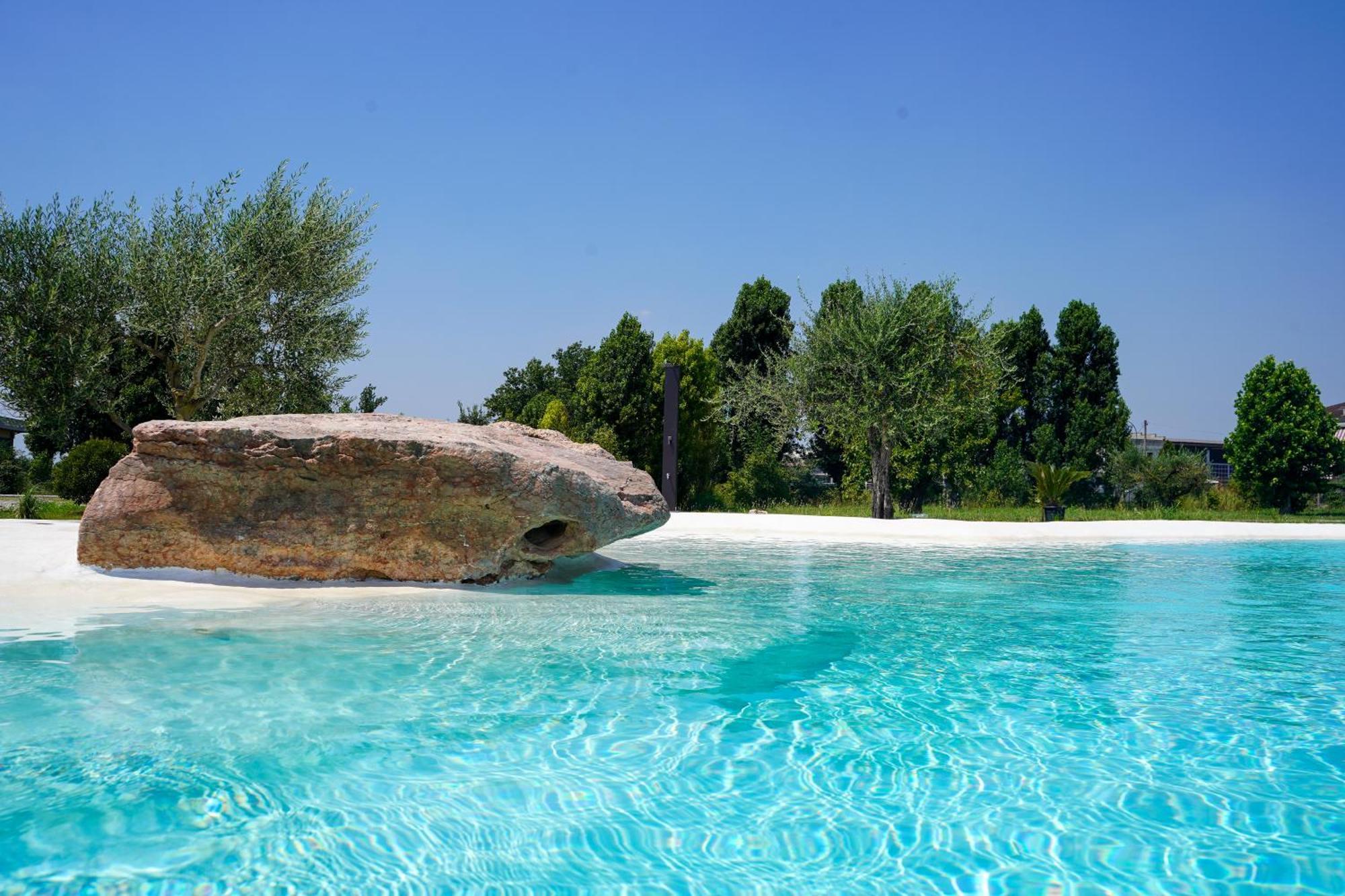 Hotel La Caporala كاستل دازانو المظهر الخارجي الصورة