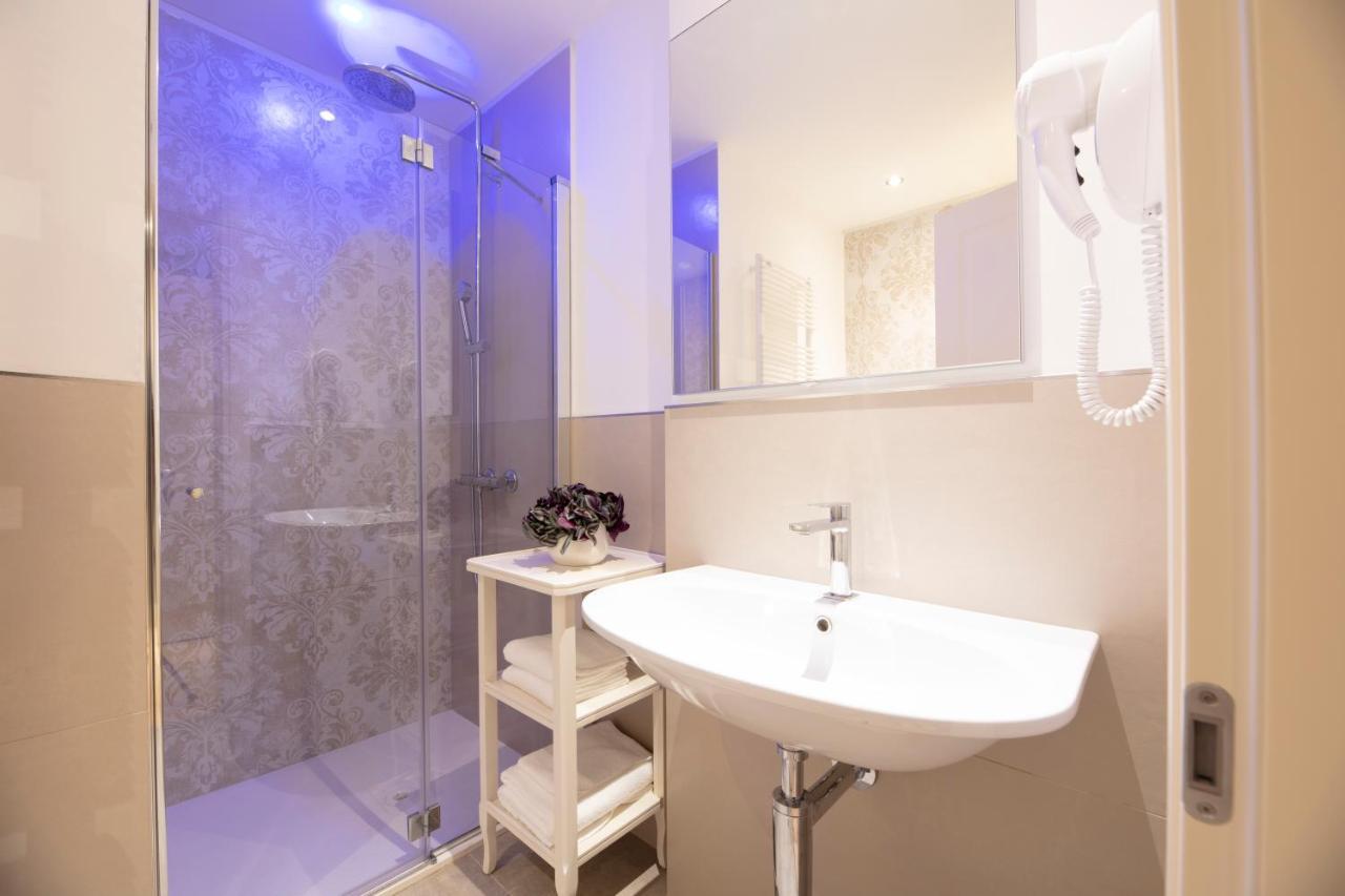 Hotel La Caporala كاستل دازانو المظهر الخارجي الصورة